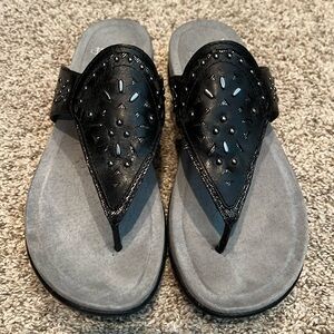 Dansko BENITA Black Leather Thong Flip Flop Embellished Slide Sandals Sz 38